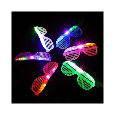 Color de juguete LED Obturador Brillo Gafas de fiesta LED Gafas de ojos Navidad Suministros de fiesta Flash Cambiando 3D Gafas luminosas