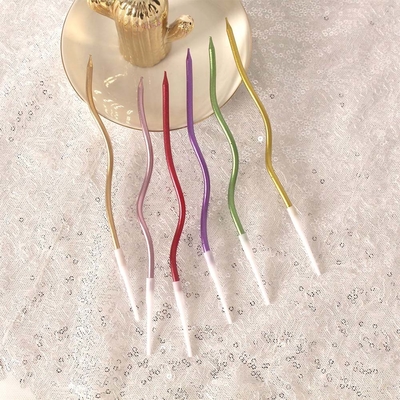 Velas de hilo dorado con curvas de plata Velas de pastel de cumpleaños Decoraciones para fiestas de cumpleaños
