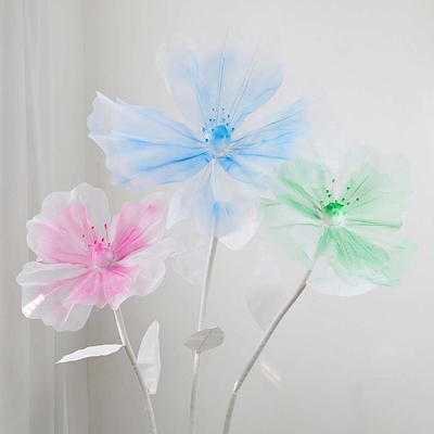 Simulación artificial de seda gigante moderna para interiores y exteriores Grandes flores de organza para decoraciones de fondo de bodas
