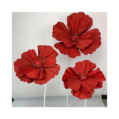 Conjunto de flores de gigante rojo personalizado hecho de espuma de PE para exhibición decorativa de la fiesta de bodas